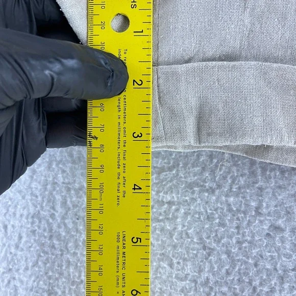 Alice & Olivia Roll‎ Cuff Shorts Womens Size 34 Beige Linen Blend Casual Summer - Picture 10 of 14